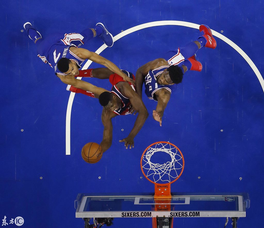 教练战术高明，瞬间调整让球队迅速扭转局势