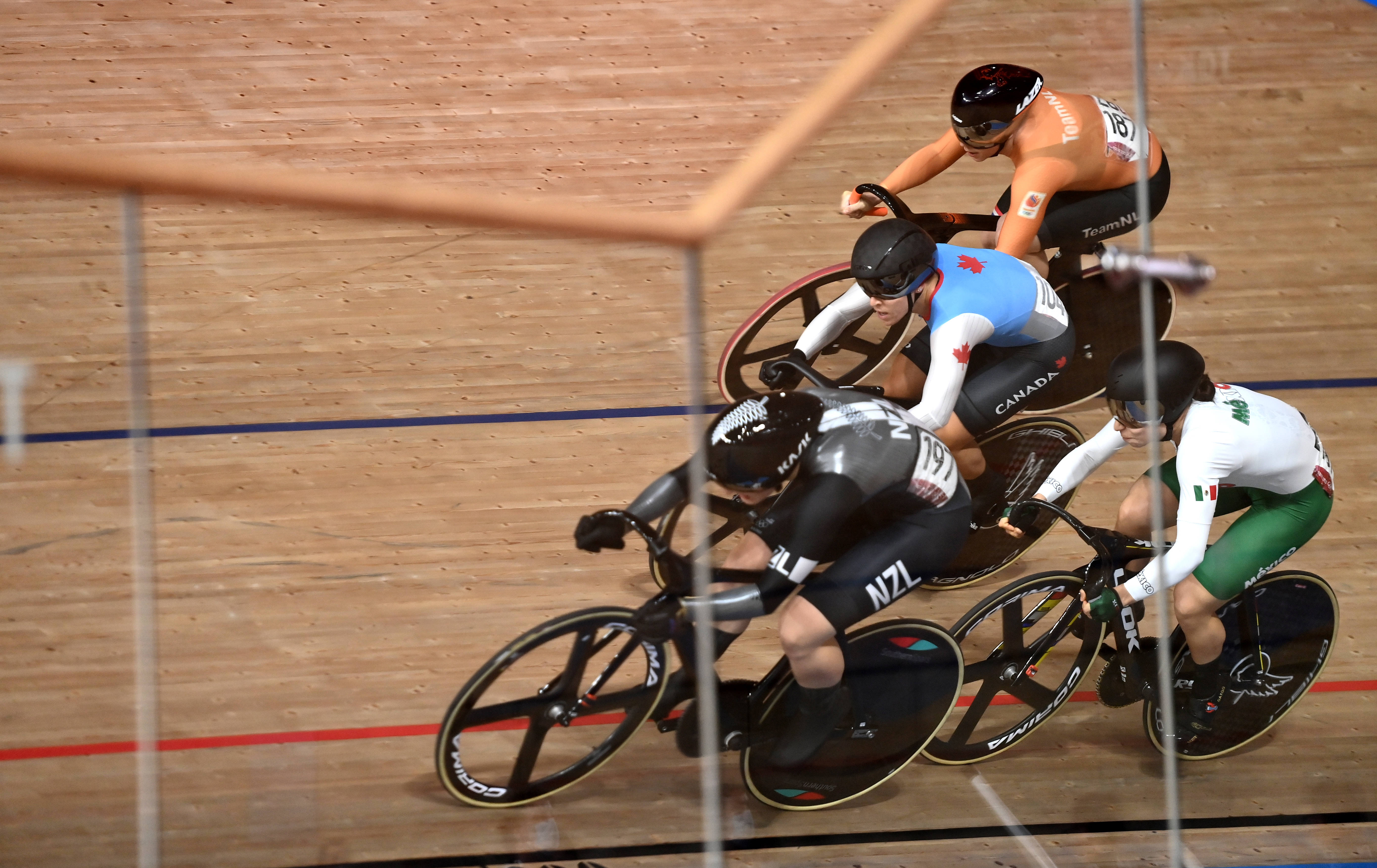 关于荷兰自行车队团体夺冠，速度快人一步的信息